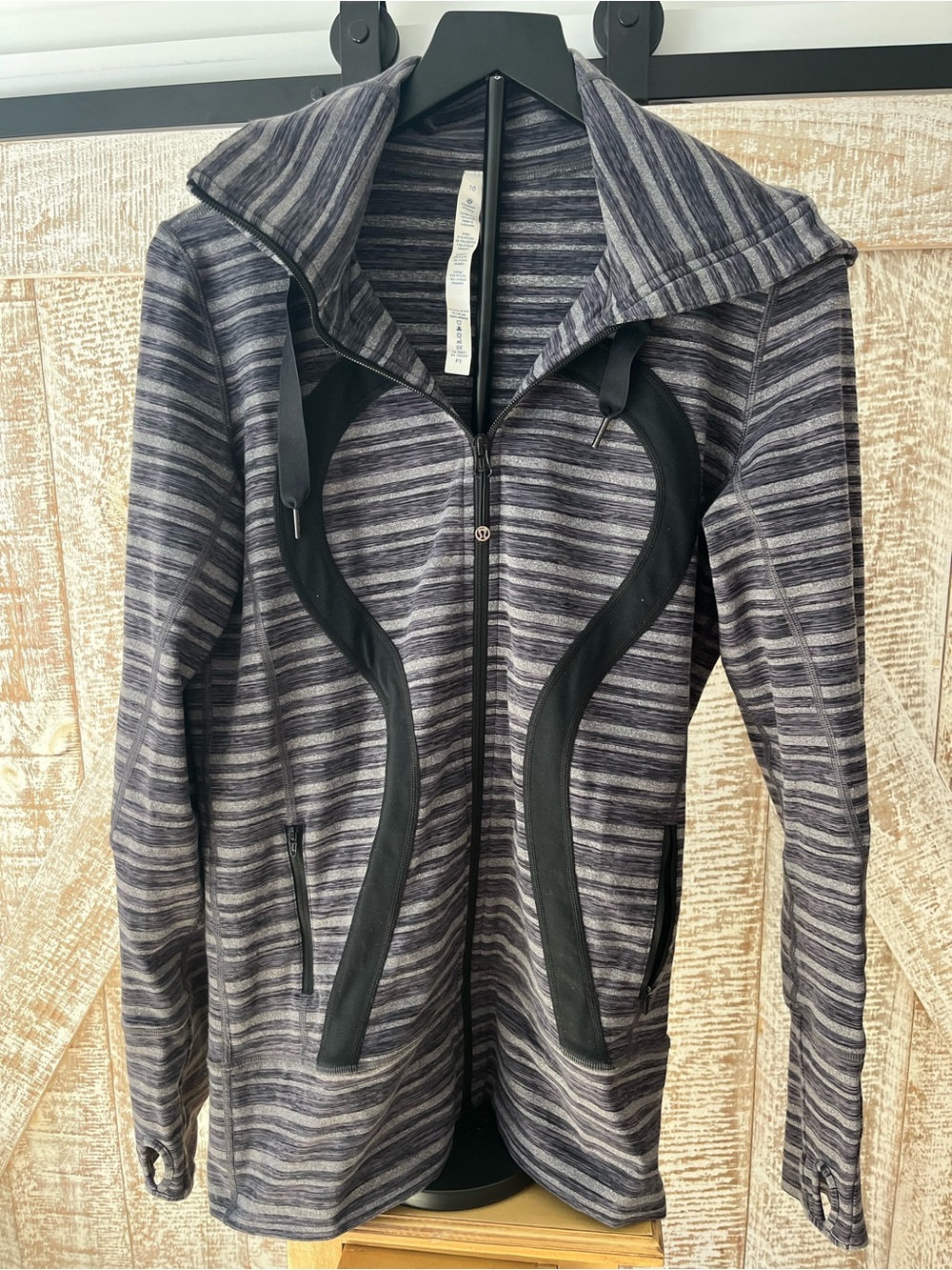 Lululemon Navy & Grey Striped Stride Women's Zip-Up Jacket Size 10